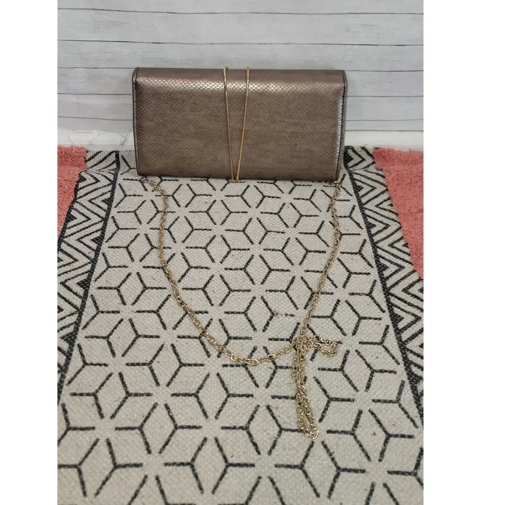 KATE LANDRY BRONZE CLUTCH W SHOULDER CHAIN